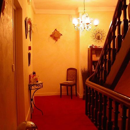 Hotel Le Dauphin Moulins-la-Marche Exteriér fotografie